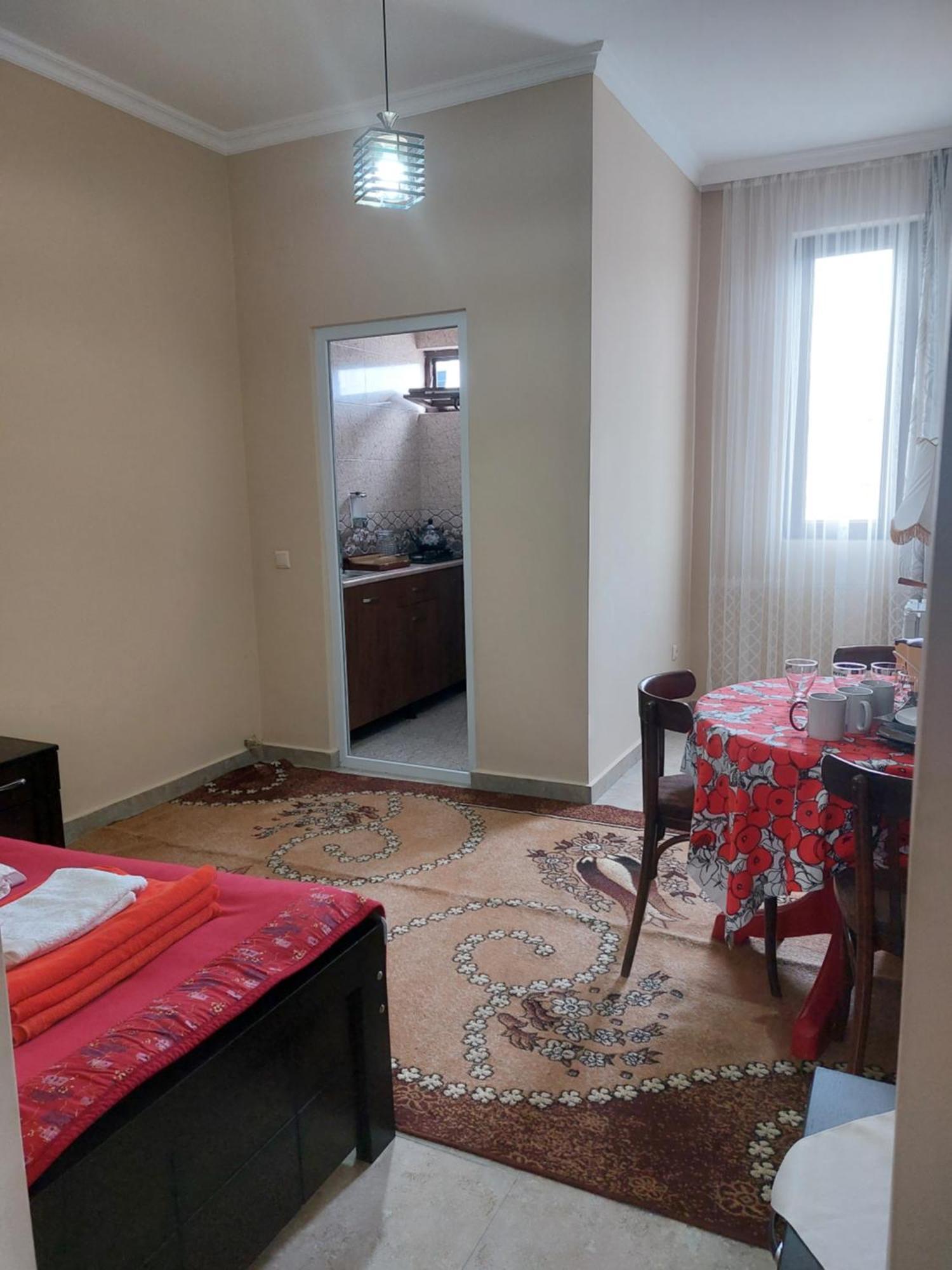 Sunny House Kobuleti Hotel Ruang foto