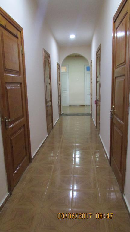 Sunny House Kobuleti Hotel Bagian luar foto
